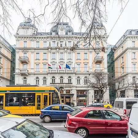 Family And Friends Apartament *